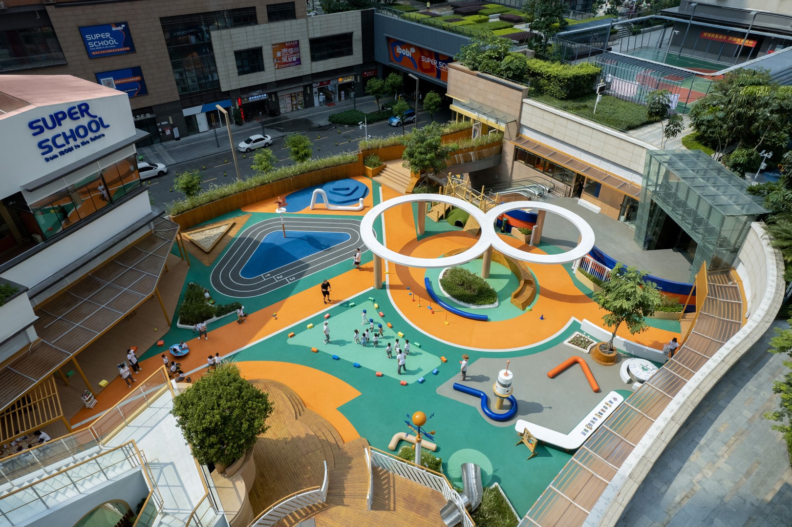 IBOBI Super School by VMDPE Design: Children's Paradise Downton IBOBI Super School by VMDPE Design: Children's Paradise Downton