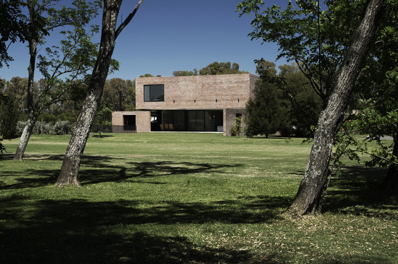 MYP House by Estudio BaBo in Buenos Aires, Argentina MYP House by Estudio BaBo in Buenos Aires, Argentina