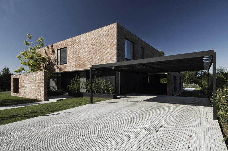 MYP House by Estudio BaBo in Buenos Aires, Argentina MYP House by Estudio BaBo in Buenos Aires, Argentina
