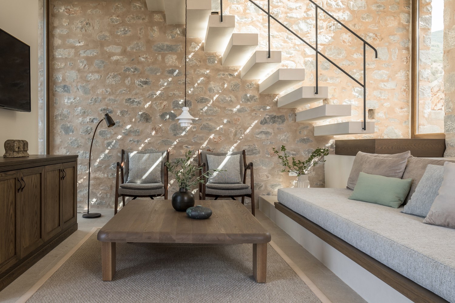 Monolith House by Desypri & Misiaris Architecture in Mani, Greece Monolith House by Desypri & Misiaris Architecture in Mani, Greece