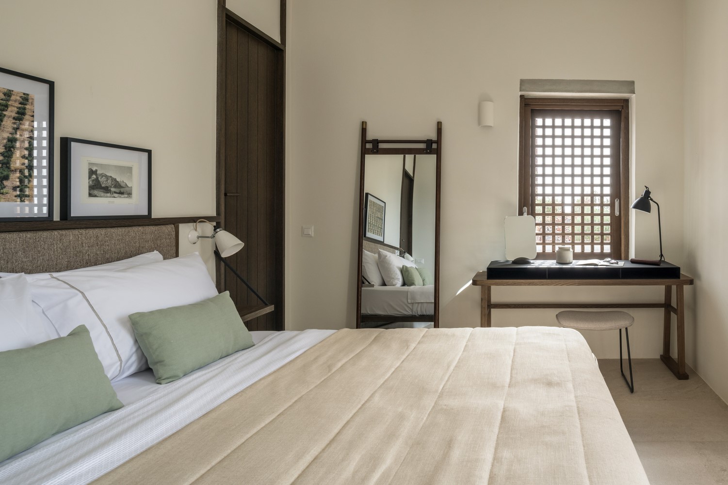 Monolith House by Desypri & Misiaris Architecture in Mani, Greece Monolith House by Desypri & Misiaris Architecture in Mani, Greece