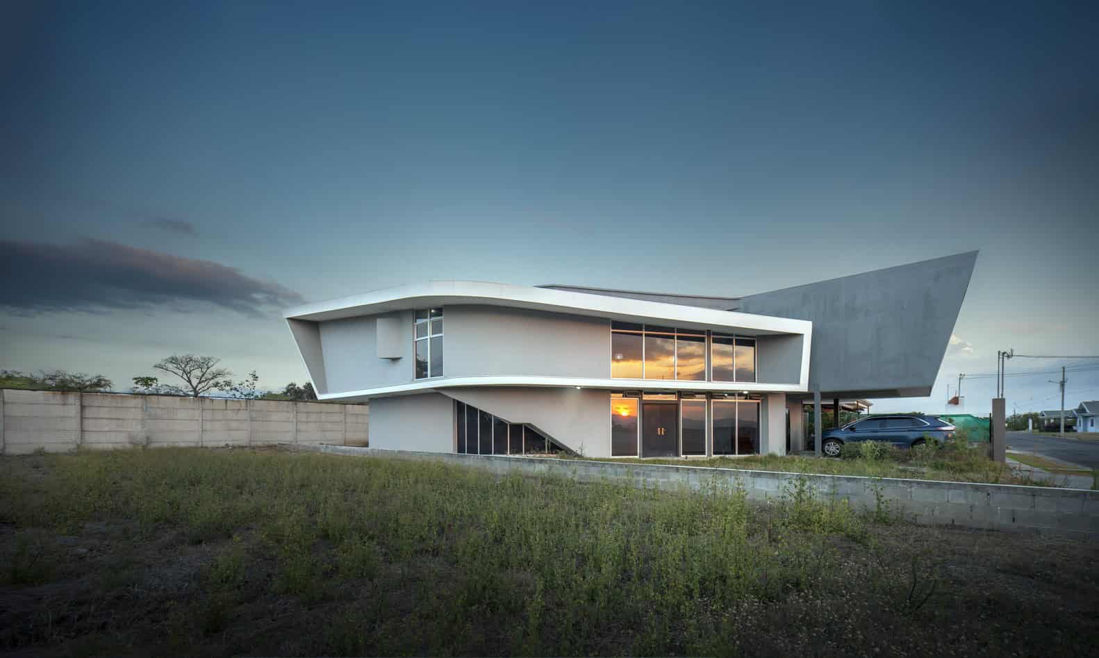 Twix House by Studio RED in San Jose, Costa Rica