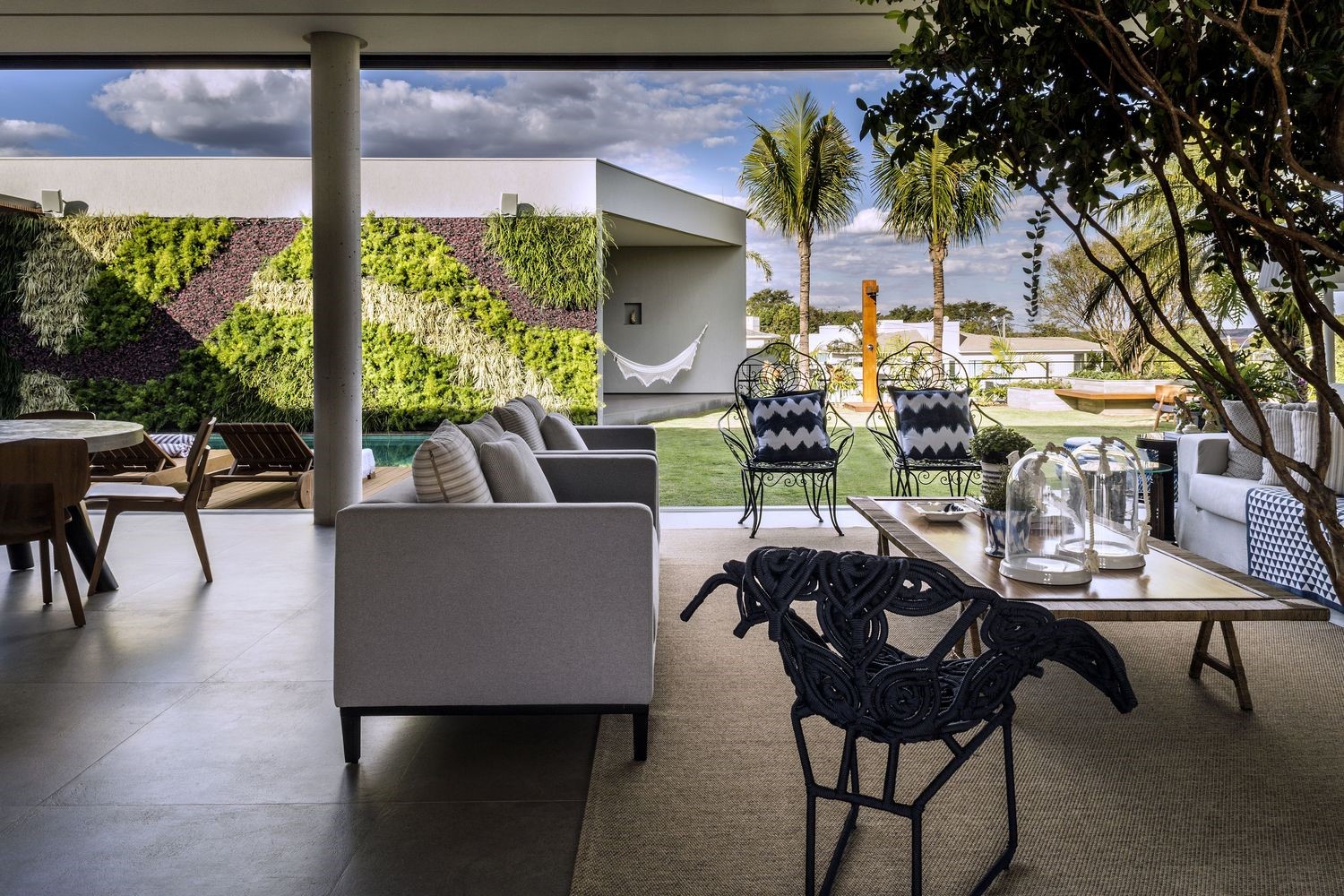 US House by Bittar Arquitetura in Goias, Brazil US House by Bittar Arquitetura in Goias, Brazil