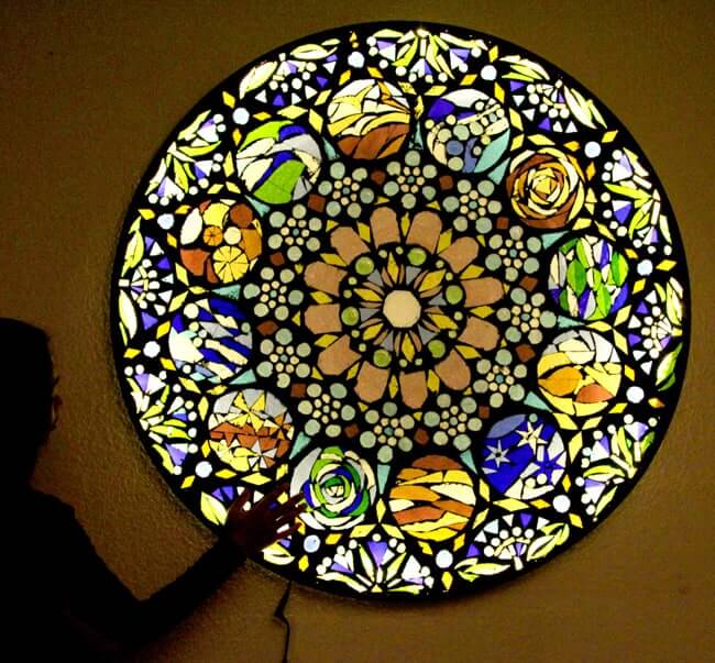 15 proyectos creativos de mosaicos de jardín de bricolaje que mantendrán su tarde ocupada