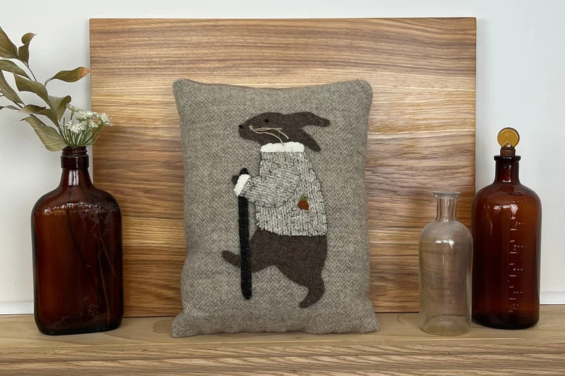 15 Cute Easter Pillow Decorations That Will Refresh Your Living Room