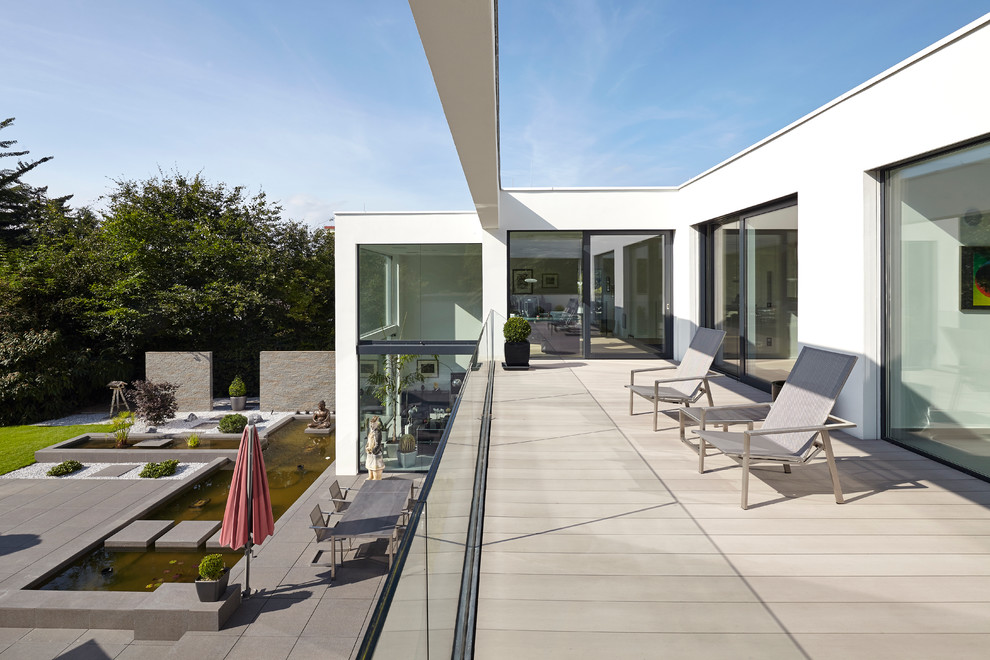 15 Wonderful Modern Balcony Designs You Can Only Enjoy