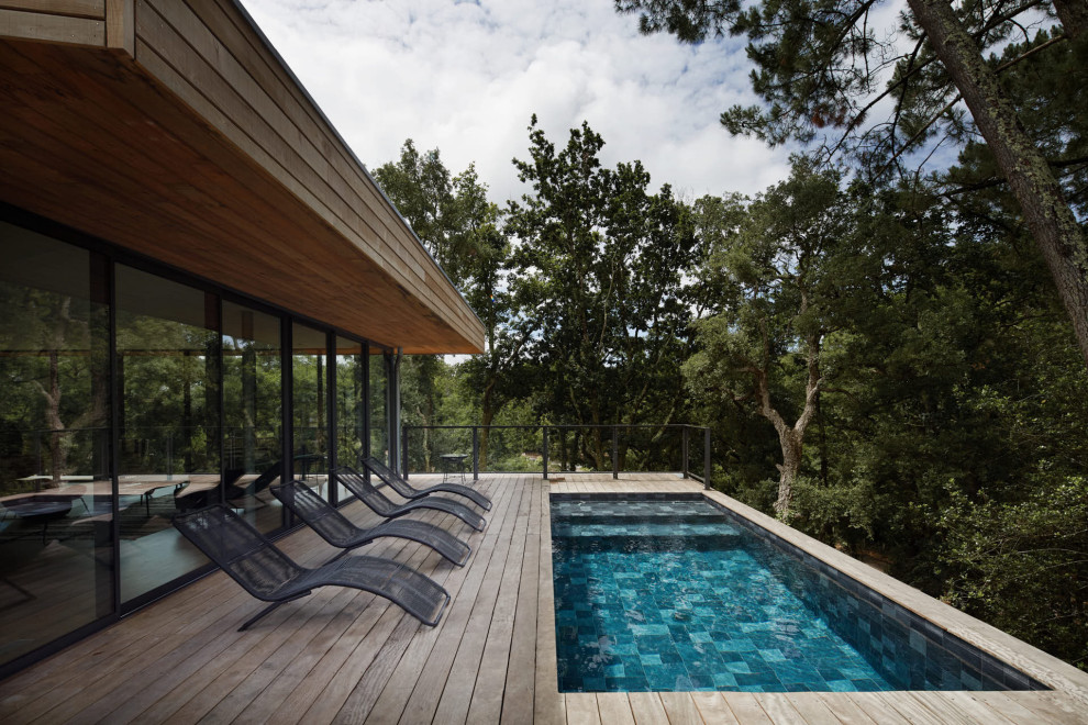 16 Unbelievable Modern Swimming Pool Designs You'll Drool Over