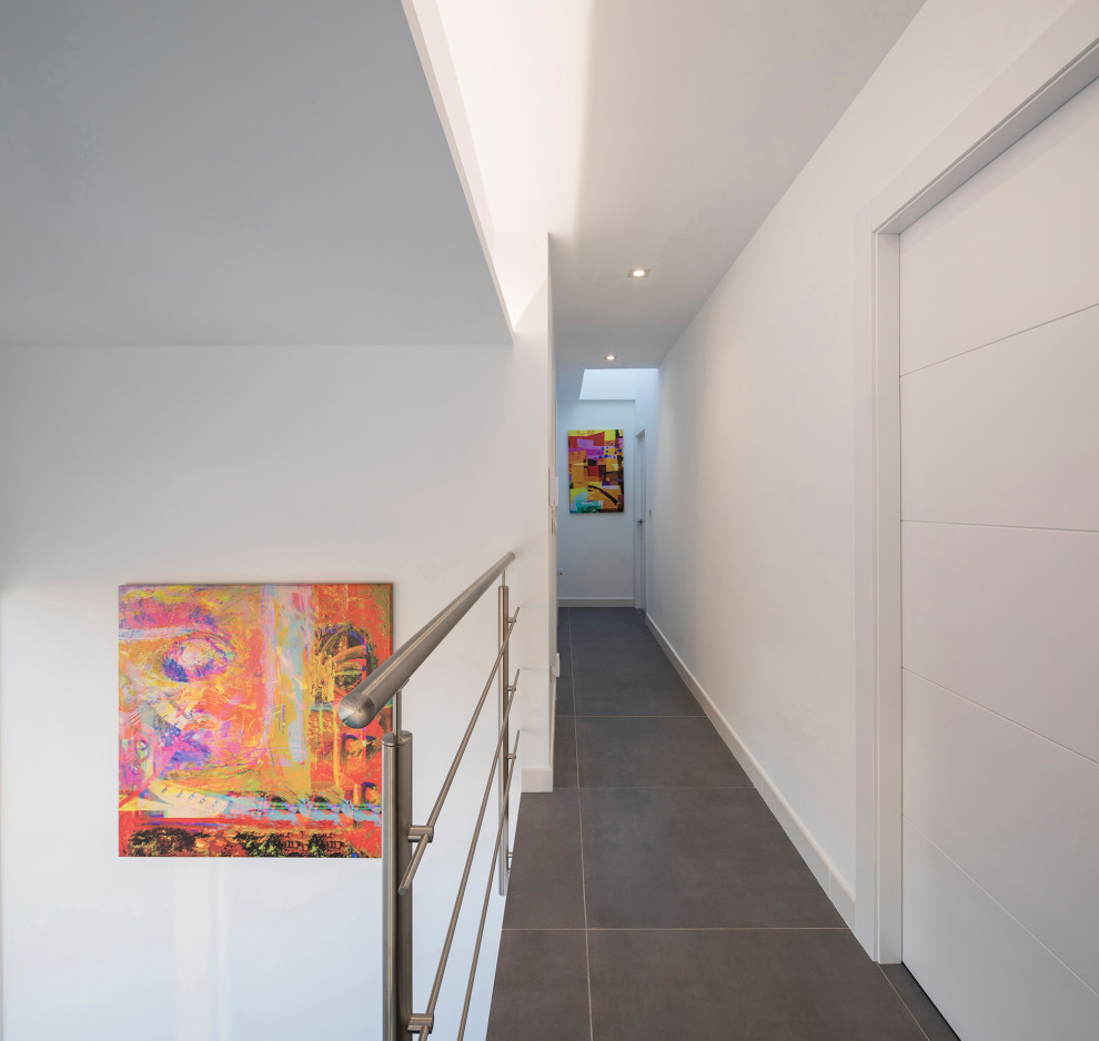 17 Elegant Modern Hall Interior Designs For Any Home