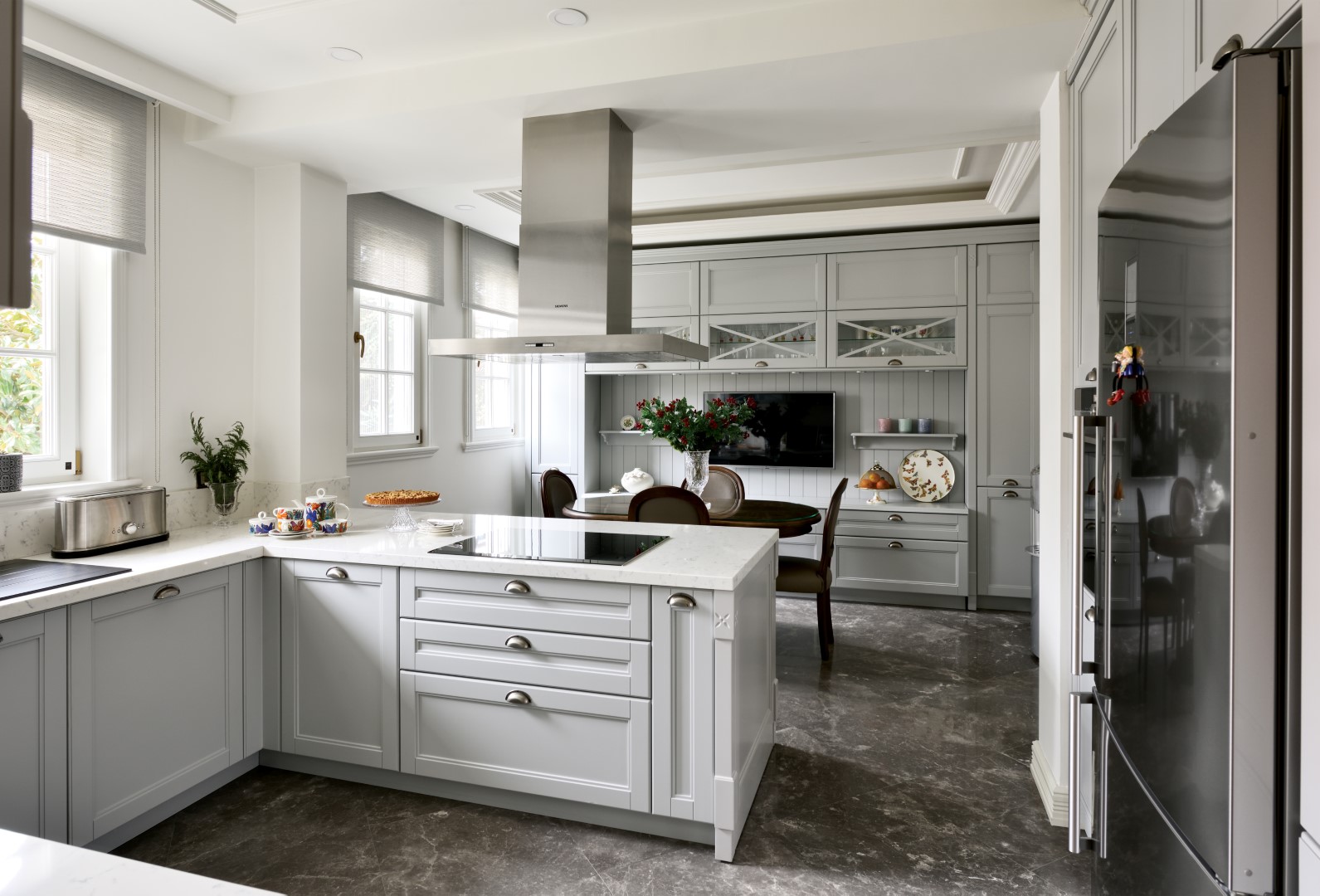 A Project That Digests The Classical and Follows The Contemporary: H 129 House A Project That Digests The Classical and Follows The Contemporary: H 129 House