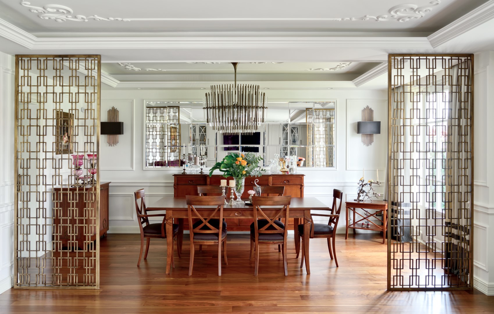 A Project That Digests The Classical and Follows The Contemporary: H 129 House A Project That Digests The Classical and Follows The Contemporary: H 129 House