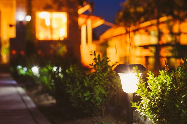 How To Properly Illuminate Your House Exterior