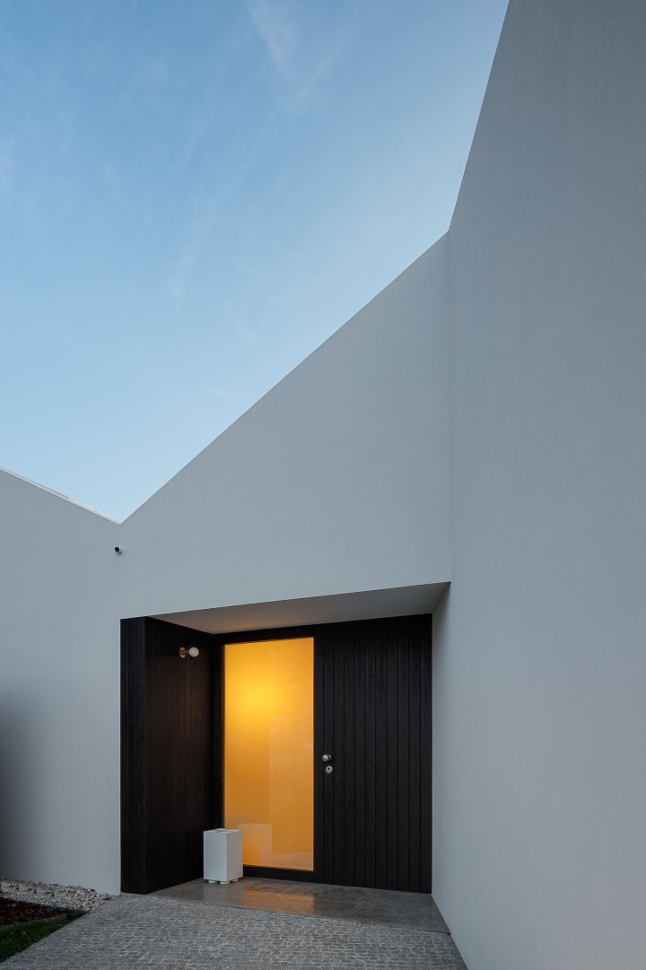 House in Sta Joana by NU.MA Architects in Aveiro, Portugal House in Sta Joana by NU.MA Architects in Aveiro, Portugal