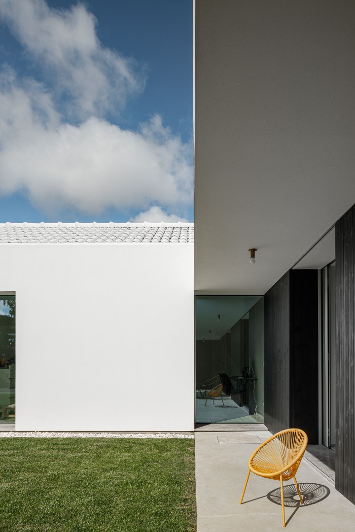 House in Sta Joana by NU.MA Architects in Aveiro, Portugal House in Sta Joana by NU.MA Architects in Aveiro, Portugal