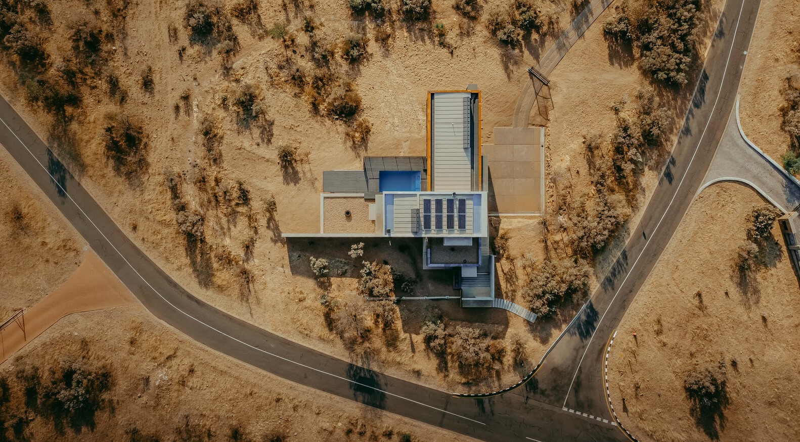 House Steffens by Jaco Wasserfall Architects in Windhoek, Namibia House Steffens by Jaco Wasserfall Architects in Windhoek, Namibia