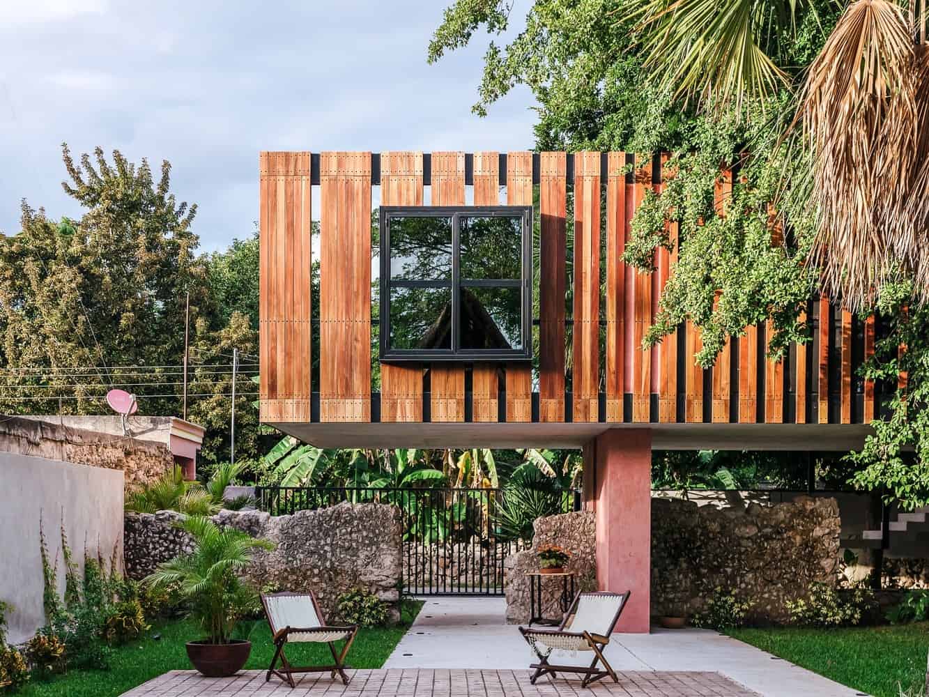 Life on the Tree House by LAAR in Yaxkukul City, Mexico