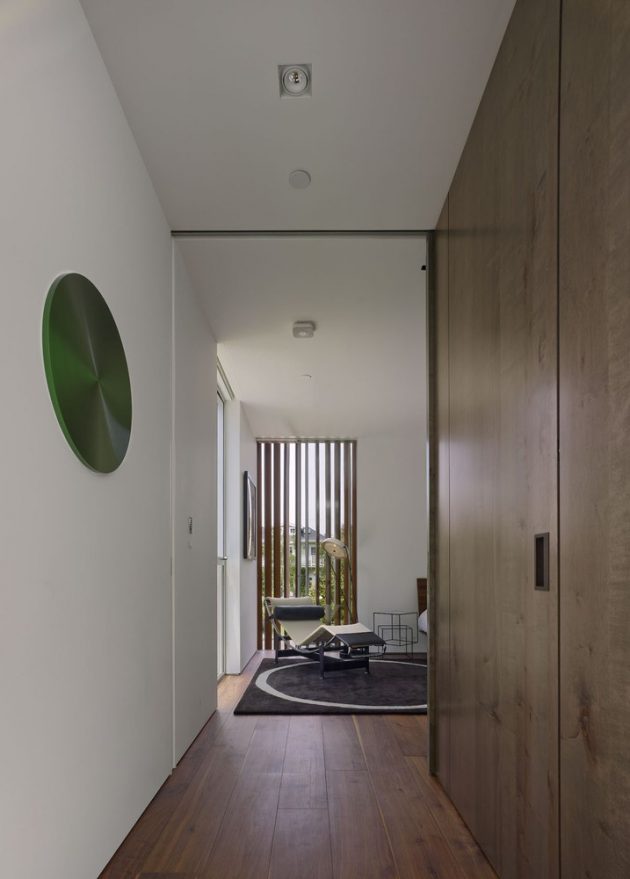 Taslimi Residence by Fleetwood Fernandez Architects in Santa Monica, California