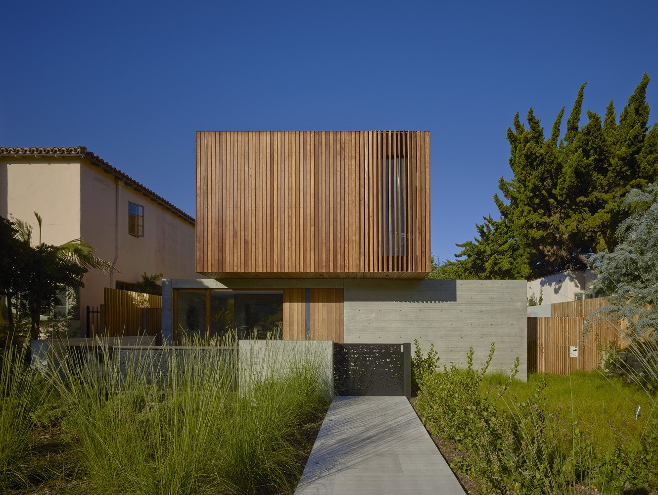Taslimi Residence by Fleetwood Fernandez Architects in Santa Monica, California Taslimi Residence by Fleetwood Fernandez Architects in Santa Monica, California