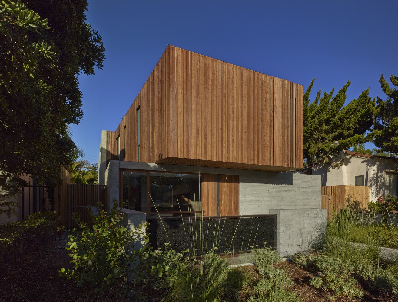 Taslimi Residence by Fleetwood Fernandez Architects in Santa Monica, California Taslimi Residence by Fleetwood Fernandez Architects in Santa Monica, California