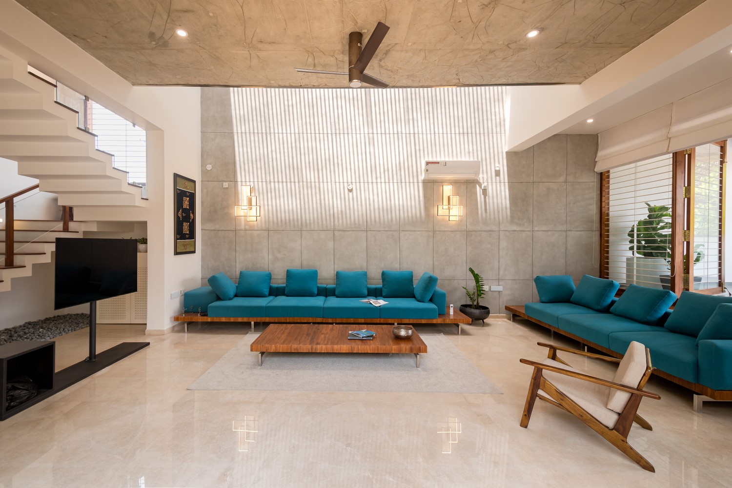 Urban Courtyard Home by Sudaiva Studio in Bangalore, India Urban Courtyard Home by Sudaiva Studio in Bangalore, India