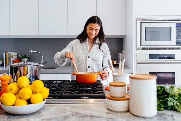 Renovating Your Kitchen? Equip it With These 4 Great Kitchenware Items