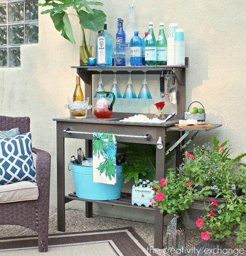 15 DIY Outdoor Bar Ideas Perfect For The Summer Days