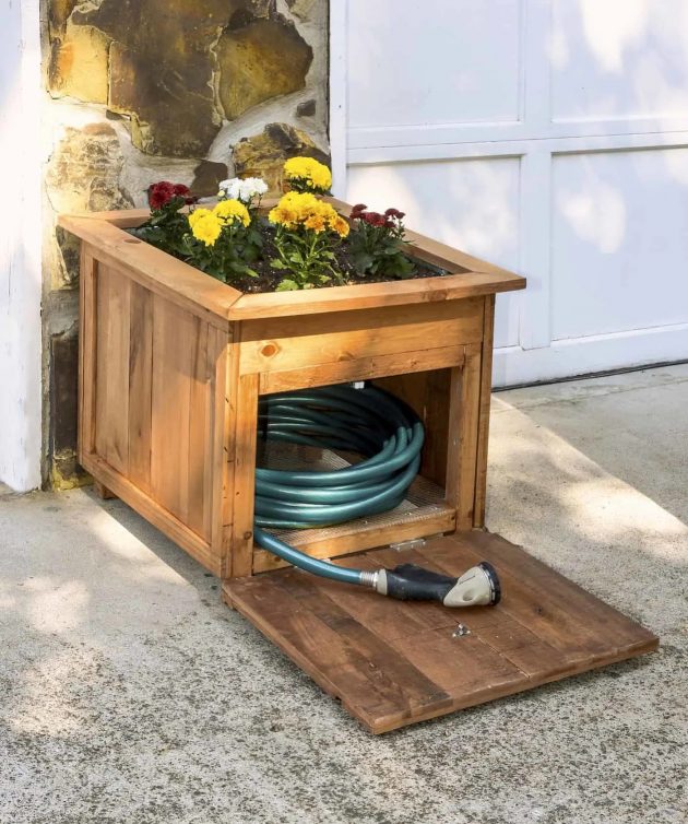 15 Genius DIY Outdoor Storage Projects That Also Look Good