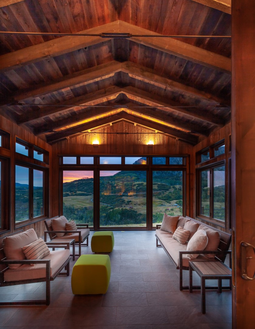 16 Superior Rustic Sunroom Designs With Amazing Views