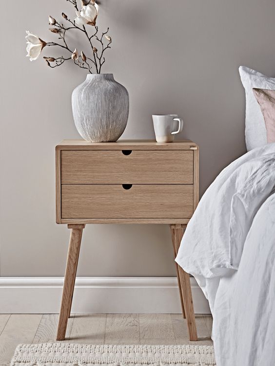 Beautiful Ideas That Can Serve You When Choosing The Modern Bedside Table