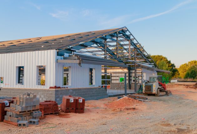4 Ways To Customize A Metal Building
