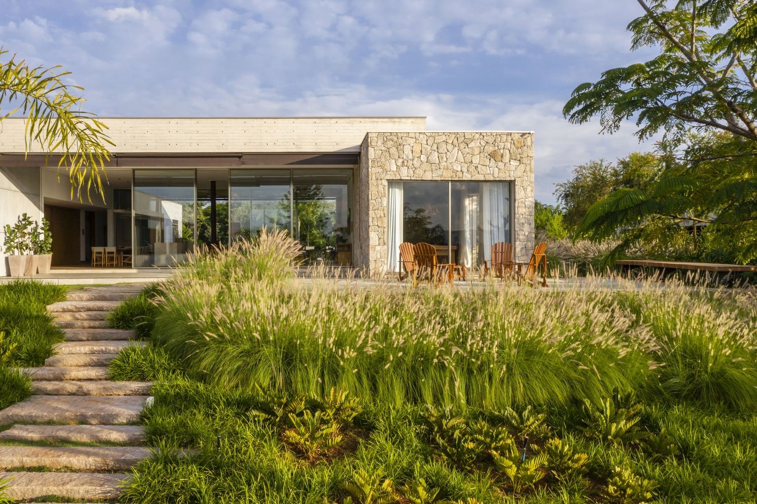 HAC House by Seferin Arquitetura in Braganca Paulista, Brazil HAC House by Seferin Arquitetura in Braganca Paulista, Brazil