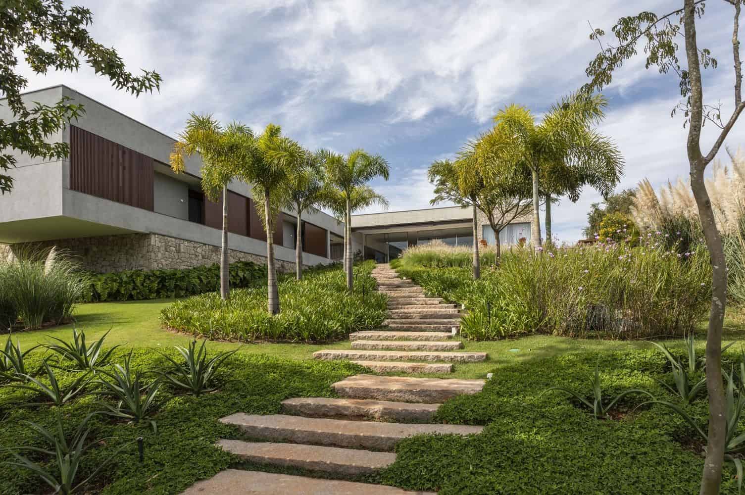 HAC House by Seferin Arquitetura in Braganca Paulista, Brazil