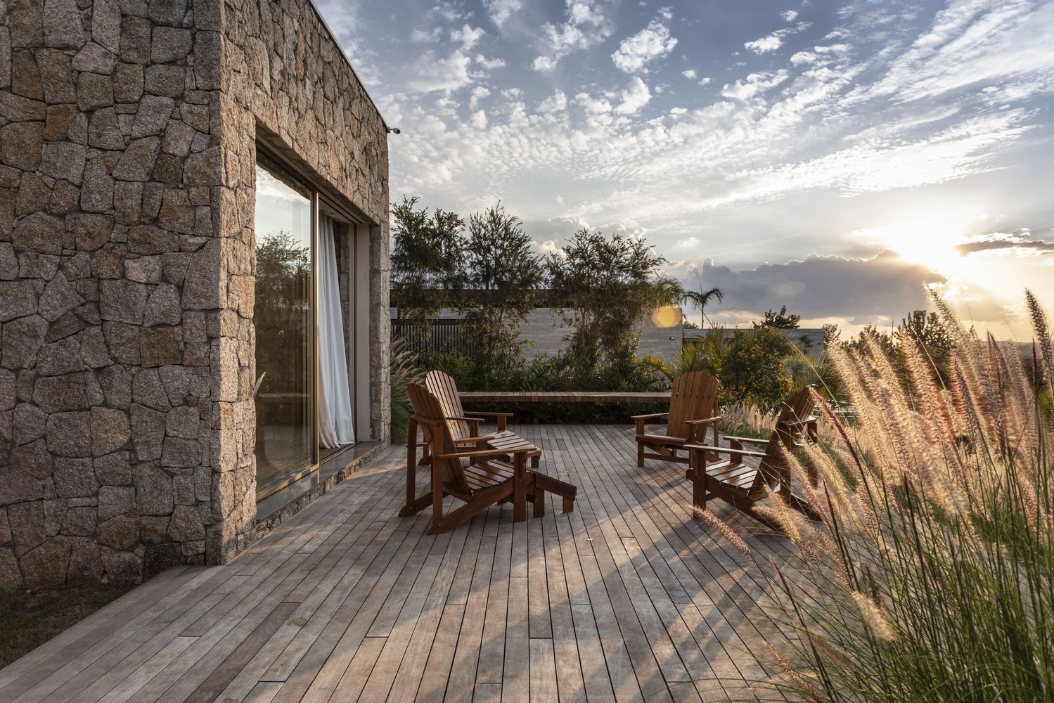 HAC House by Seferin Arquitetura in Braganca Paulista, Brazil HAC House by Seferin Arquitetura in Braganca Paulista, Brazil