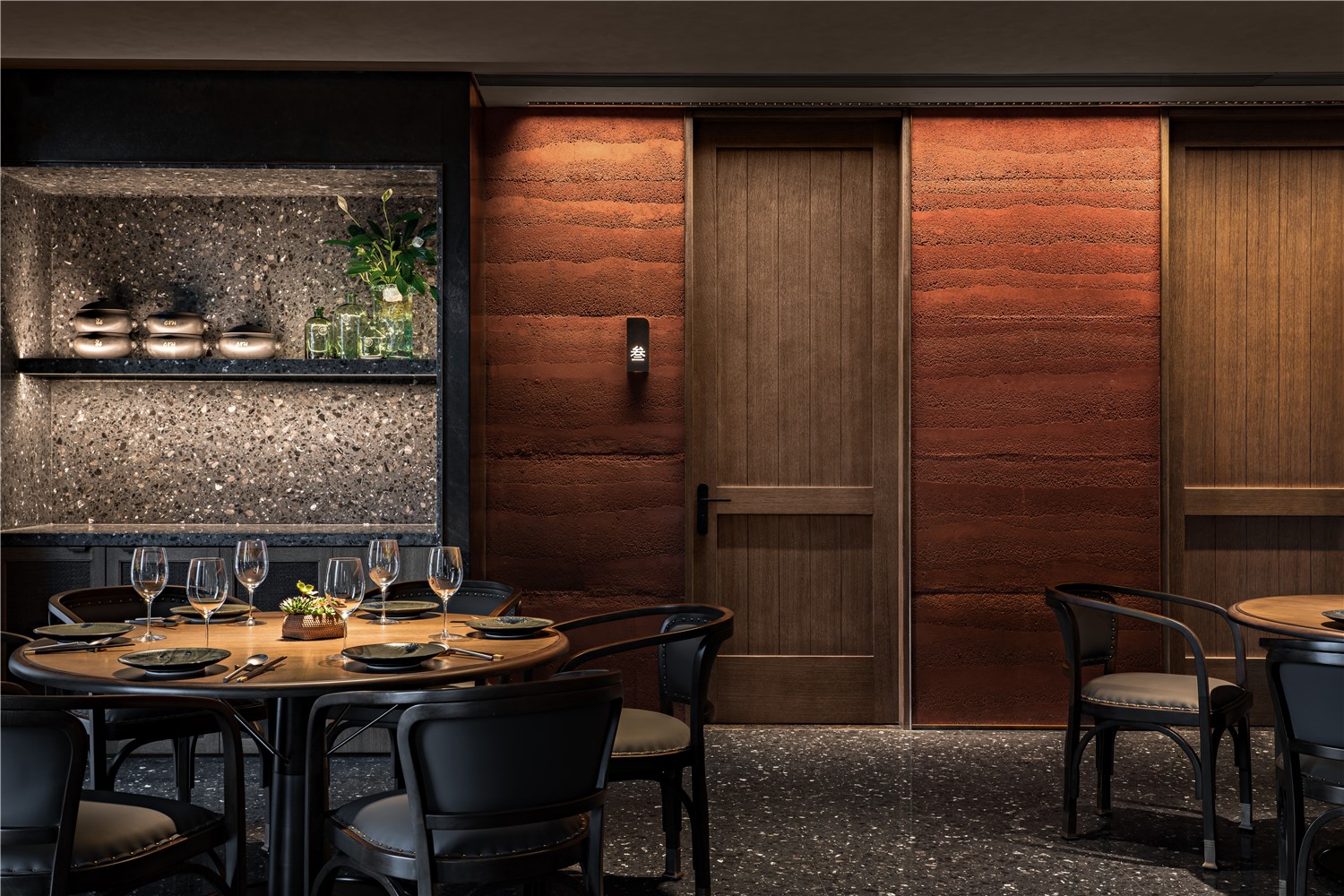 HONG 0871 by IN.X: A Dramatic Fusion of Yunnan Cuisine and Contemporary Design in Shanghai HONG 0871 by IN.X: A Dramatic Fusion of Yunnan Cuisine and Contemporary Design in Shanghai