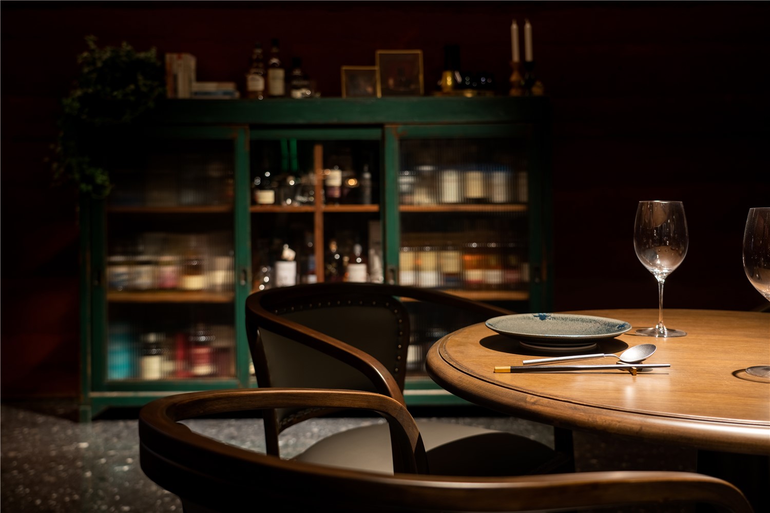 HONG 0871 by IN.X: A Dramatic Fusion of Yunnan Cuisine and Contemporary Design in Shanghai HONG 0871 by IN.X: A Dramatic Fusion of Yunnan Cuisine and Contemporary Design in Shanghai