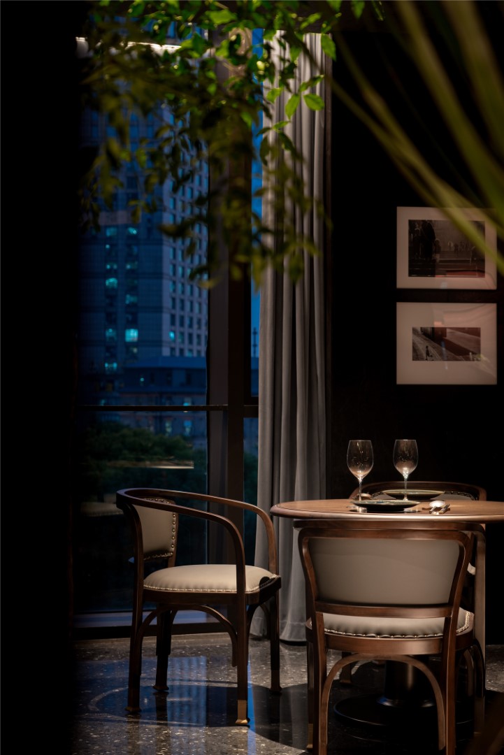 HONG 0871 by IN.X: A Dramatic Fusion of Yunnan Cuisine and Contemporary Design in Shanghai HONG 0871 by IN.X: A Dramatic Fusion of Yunnan Cuisine and Contemporary Design in Shanghai