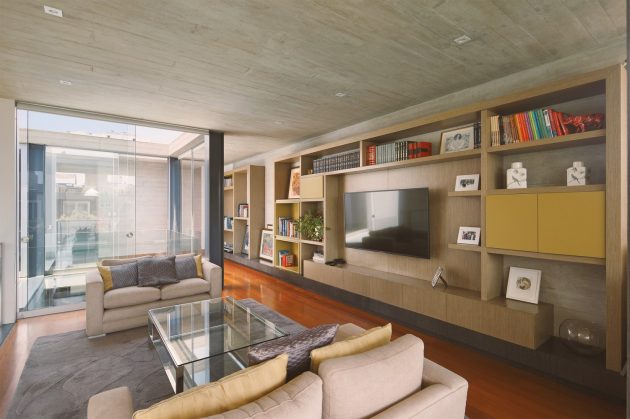 M+L House by Domenack Arquitectos in Miraflores, Peru