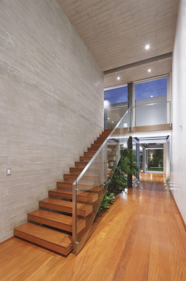 M+L House by Domenack Arquitectos in Miraflores, Peru
