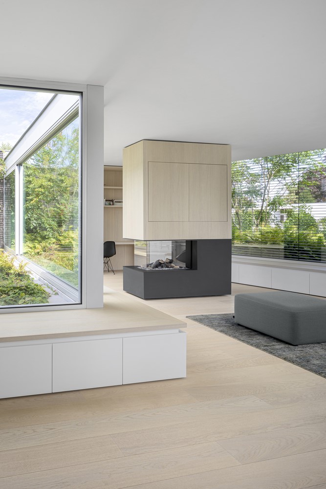 Outside In House by Bedaux de Brouwer Architects + i29 in The Netherlands Outside In House by Bedaux de Brouwer Architects + i29 in The Netherlands