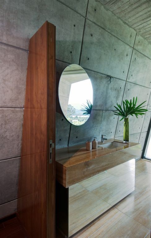 Rishikesh House by Rajiv Saini in India