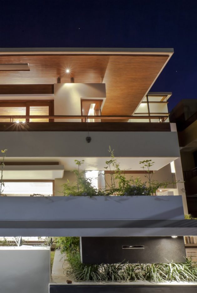 Twin Courtyard House by Charged Voids in Chandigarh, India
