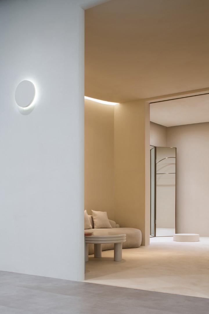 W. DRESSES Customized Spaces by CUN FF Xuewan Yang in Yunnan, China W. DRESSES Customized Spaces by CUN FF Xuewan Yang in Yunnan, China