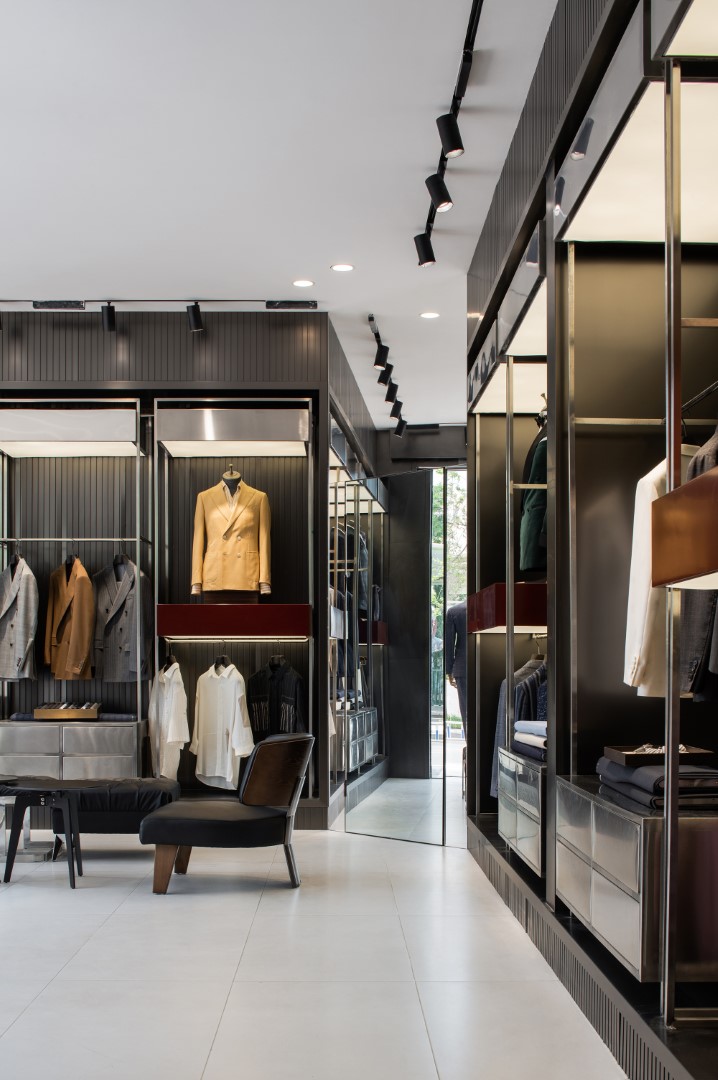 W. DRESSES Customized Spaces by CUN FF Xuewan Yang in Yunnan, China W. DRESSES Customized Spaces by CUN FF Xuewan Yang in Yunnan, China