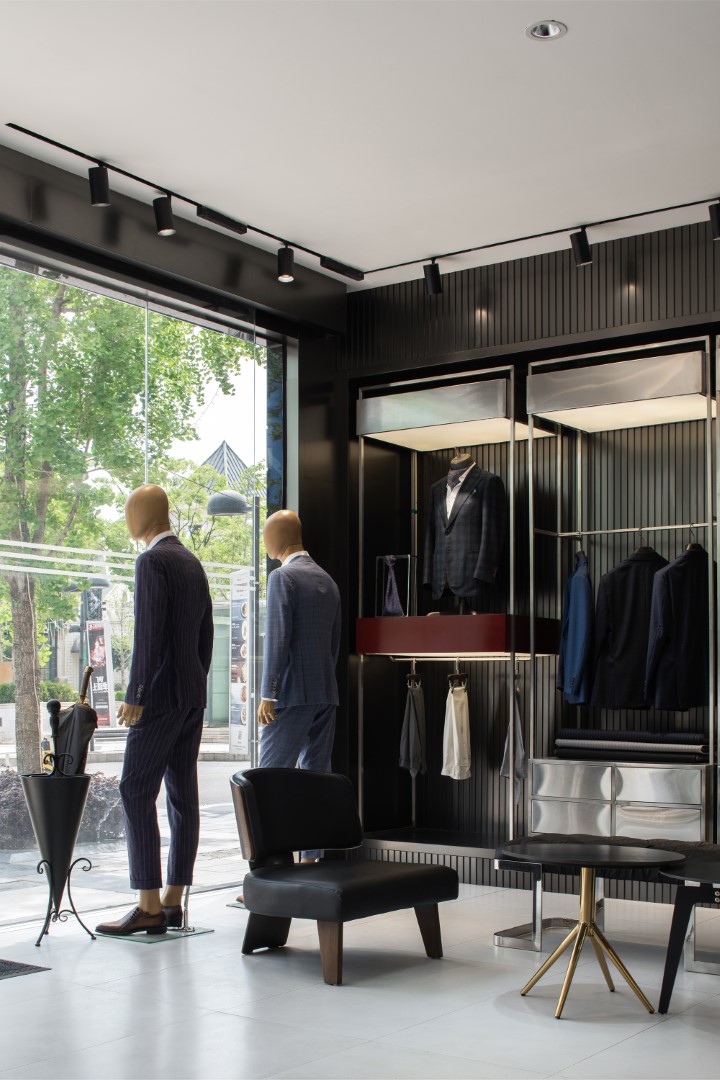 W. DRESSES Customized Spaces by CUN FF Xuewan Yang in Yunnan, China W. DRESSES Customized Spaces by CUN FF Xuewan Yang in Yunnan, China