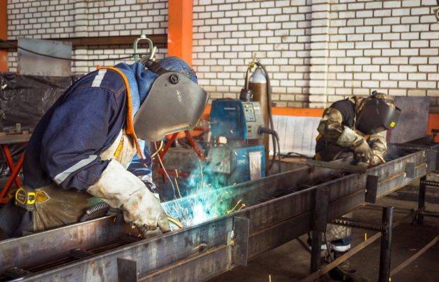 5 Industries That Are Looking to Hire Individuals With Welding Experience