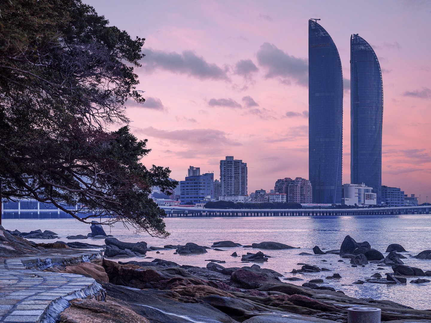 1/2 Coffee & Bar by PANDA NANA in Xiamen, China 1/2 Coffee & Bar by PANDA NANA in Xiamen, China