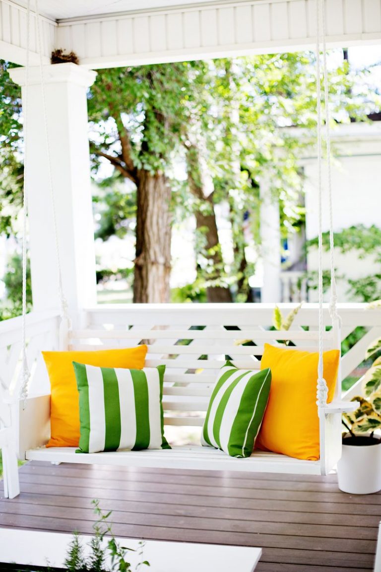 15 Amazing DIY Porch Ideas You Will Enjoy Crafting