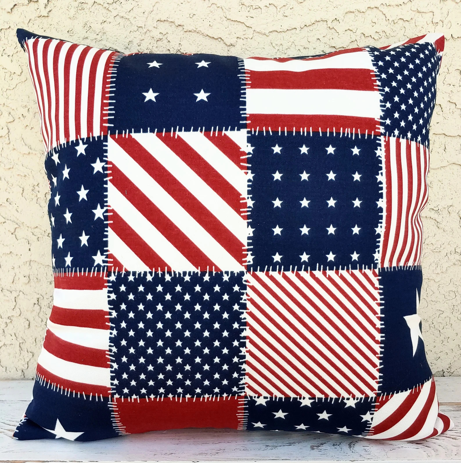 15 Impactful 4th of July Pillow Cover Designs For Your Patriotic Décor