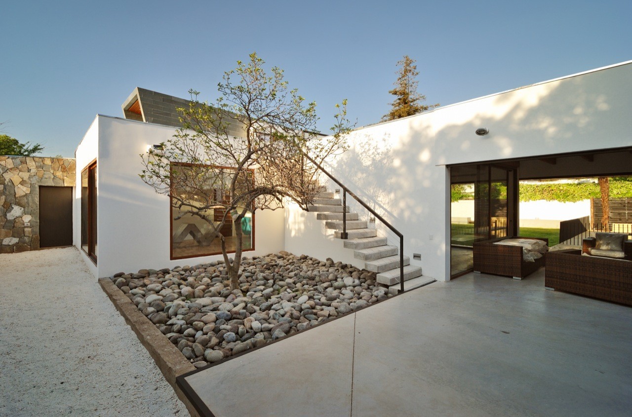 3-Element House by Swett Arquitectos in Santiago, Chile 3-Element House by Swett Arquitectos in Santiago, Chile