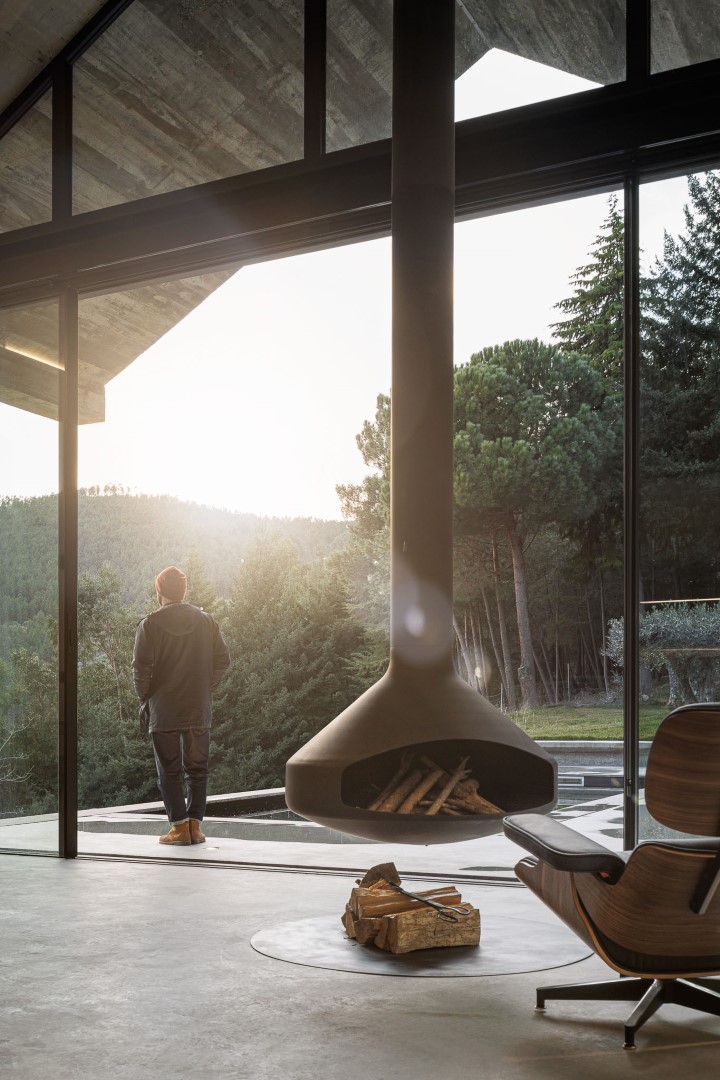 Casa NaMora: A love story between granite and concrete in a Portuguese farm house Casa NaMora: A love story between granite and concrete in a Portuguese farm house