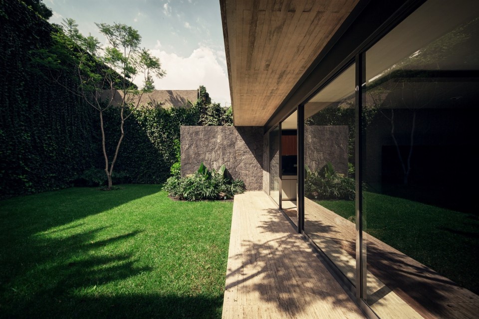 Casa Sierra Leona by JJRR/ARQUITECTURA in Mexico City Casa Sierra Leona by JJRR/ARQUITECTURA in Mexico City